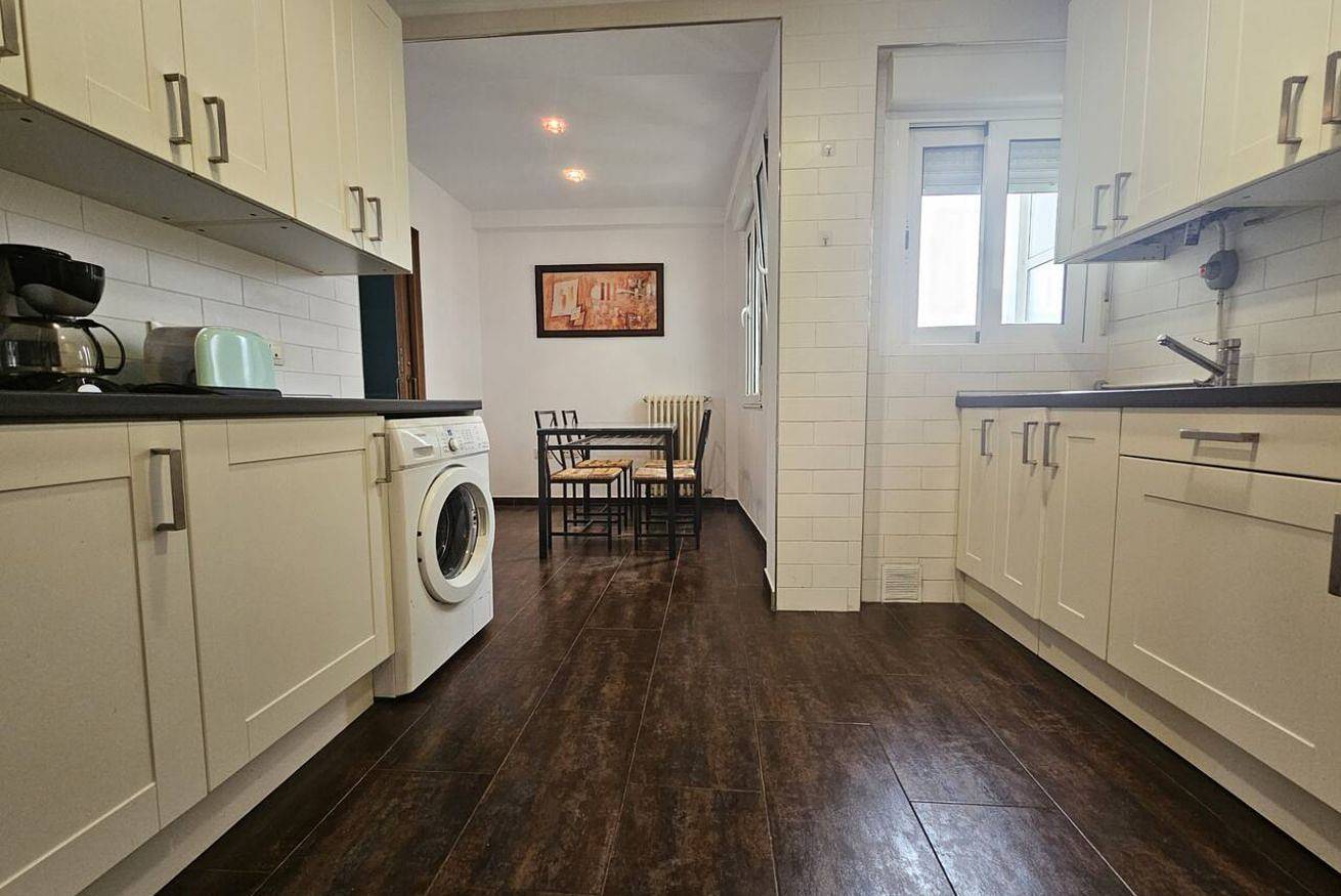 Ganze Wohnung, Ferienwohnung für 5 Personen in Pravia, Costa Verde (Spanien)