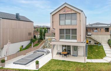 Ferienhaus für 9 Personen, mit Terrasse und Garten sowie Pool im Burgenland