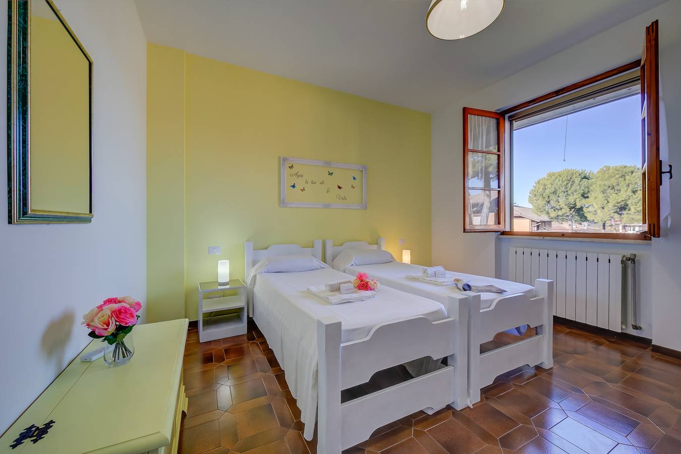 Ganze Wohnung, Villa Fiorita - Apt 4 - Mimosa in Colombare, Sirmione