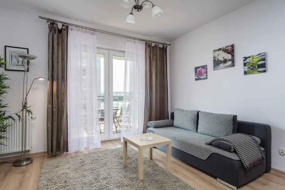 Entire apartment, Elite Apartments Irma| balkon & darmowy parking| Przy Plaży in Przymorze Wielkie, Gdansk