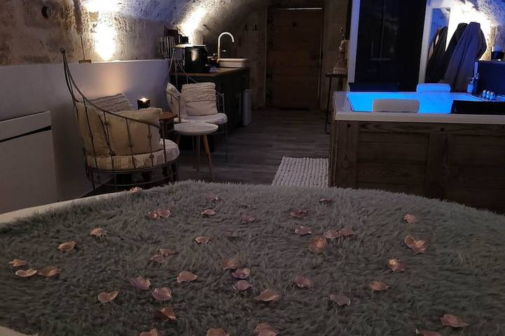 Gîte pour 2 personnes, animaux acceptés à Montpezat-de-Quercy - 2