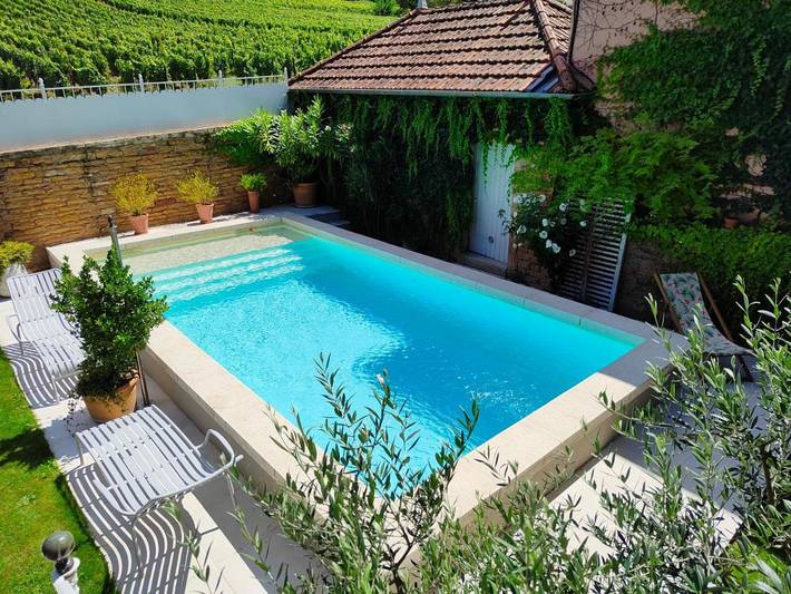 Chambre d’hôte pour 2 personnes, avec jardin ainsi que piscine et vue dans Saône-et-Loire - 2