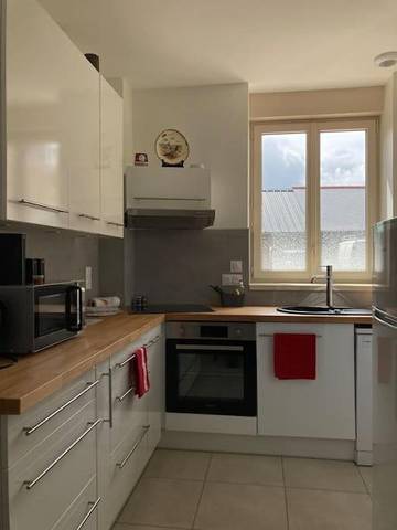 Gîte pour 6 personnes, avec terrasse dans Saint-Malon-sur-Mel