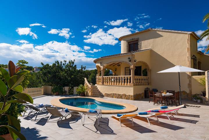 Ferienhaus für 8 Personen, mit Terrasse und Garten in Moraira - 3