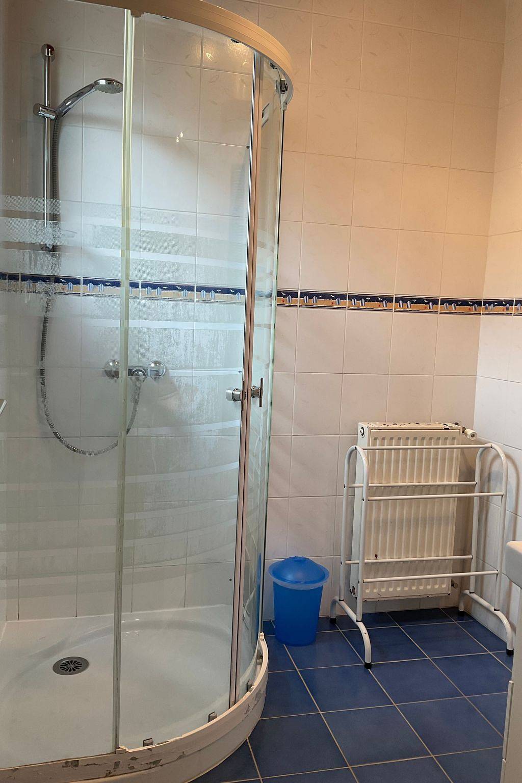 "Les flots bleus" (Die blauen Strände) in Saint-Pair-sur-Mer, Côte de la Déroute