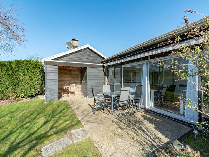 Bungalow voor 5 personen, met tuin en terras in Sint Maartensvlotbrug