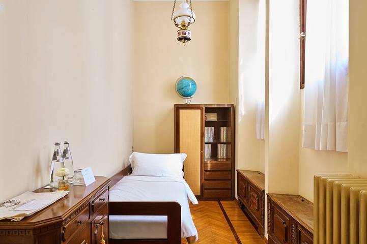 Villa Jolanda, a Garamonds Property in Brunate, Lago di Como