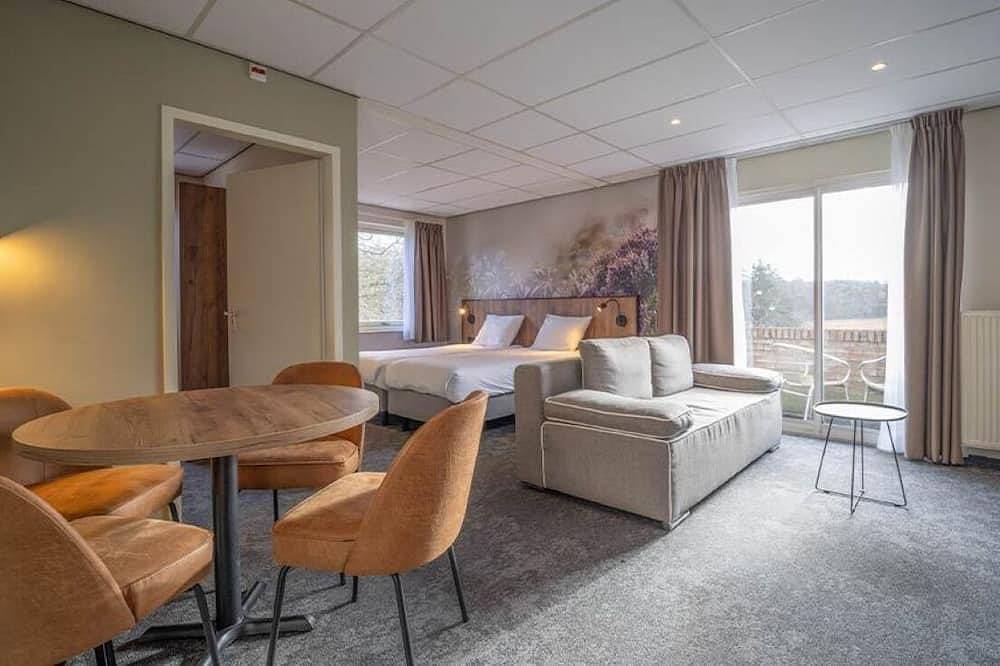 Relax & Explore: Near Drents Museum with Indoor Pool and National Park Access in Drenthe