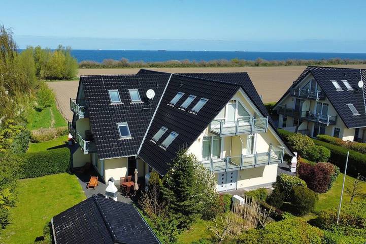 Ferienwohnung für 4 Personen, mit Garten und Terrasse in Nienhagen