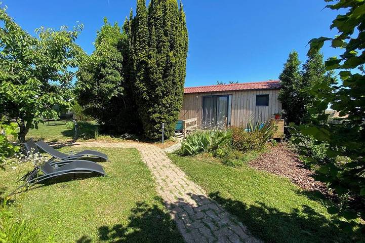 Chambre d’hôte pour 2 personnes, avec jardin en Bourgogne