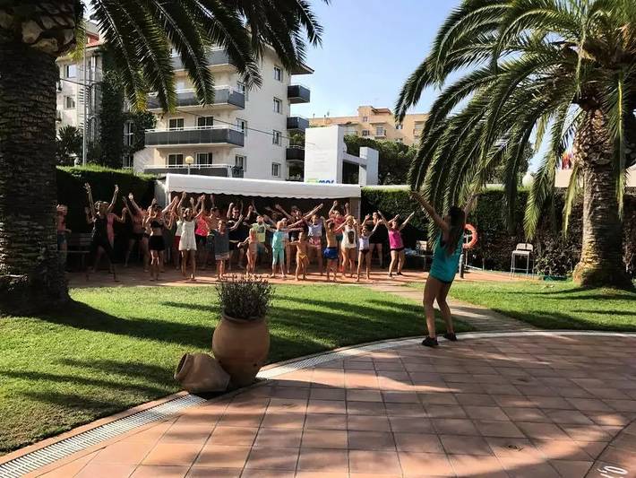 Camping für 4 Personen, mit Pool und Terrasse an der Costa Brava - 3