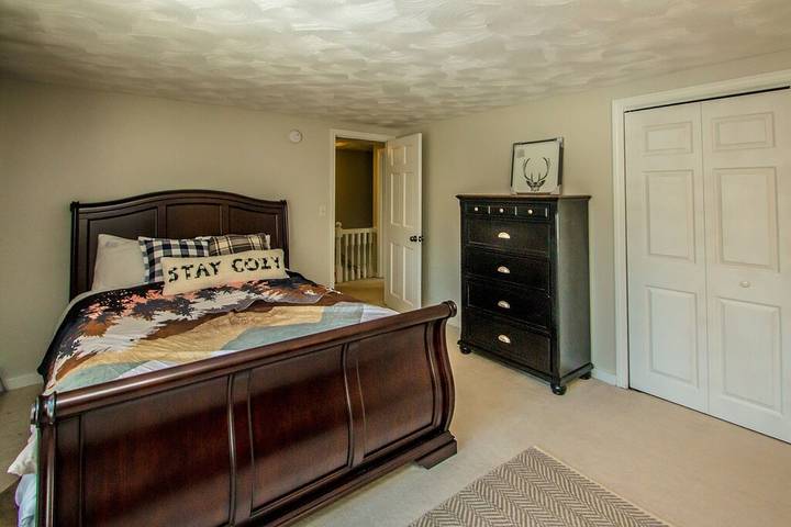 Vacation rental for 10 people, with yard in Conway