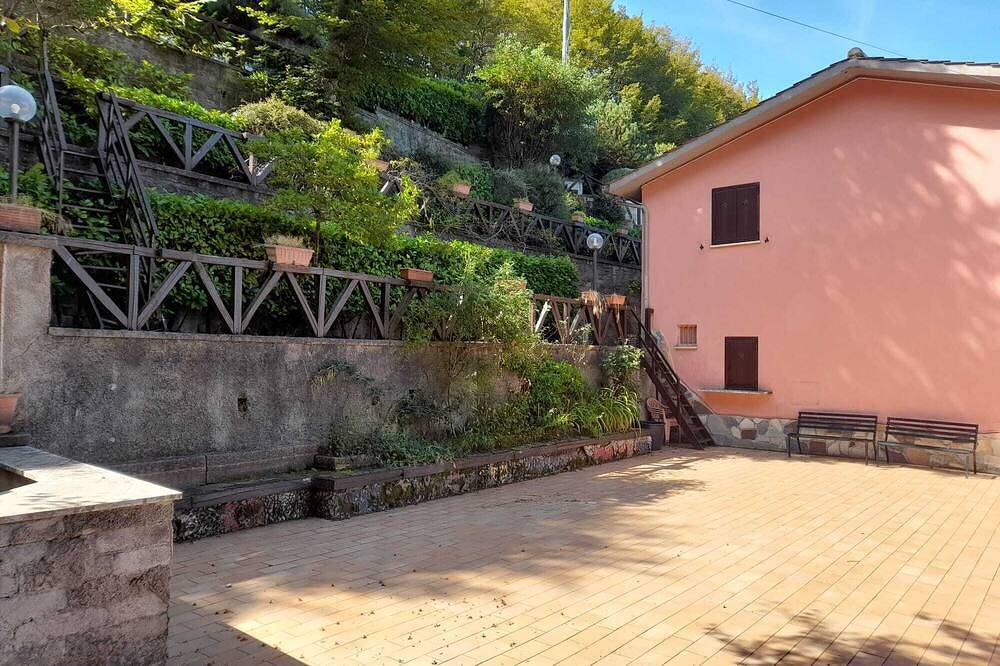 Vacation Home Le Terrazze - Structure In The Mountains, Welcomes Pets in Serrone, Frosinone Provinz