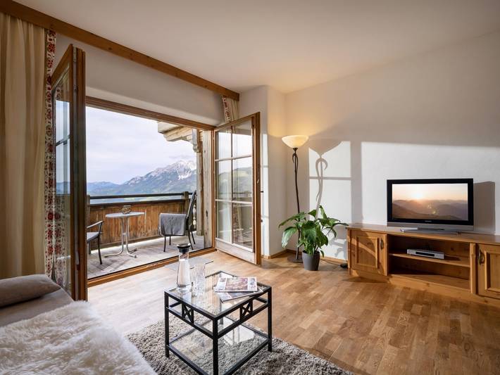 Geheel vakantieappartement, 1 slaapkamer/woon-slaapkamer/douche of b in Ellmau - SkiWelt, Ellmau