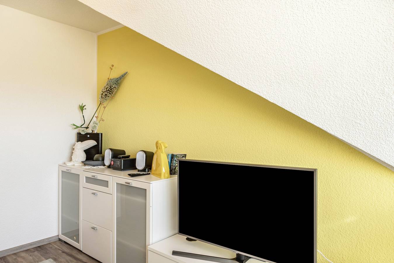 Ganze Wohnung, Ferienwohnung 'Vogelnest Adlerhorst' mit Gemeinschaftspool, Wi-Fi und Klimaanlage in Mühlhausen, Unstrut-Hainich-Kreis