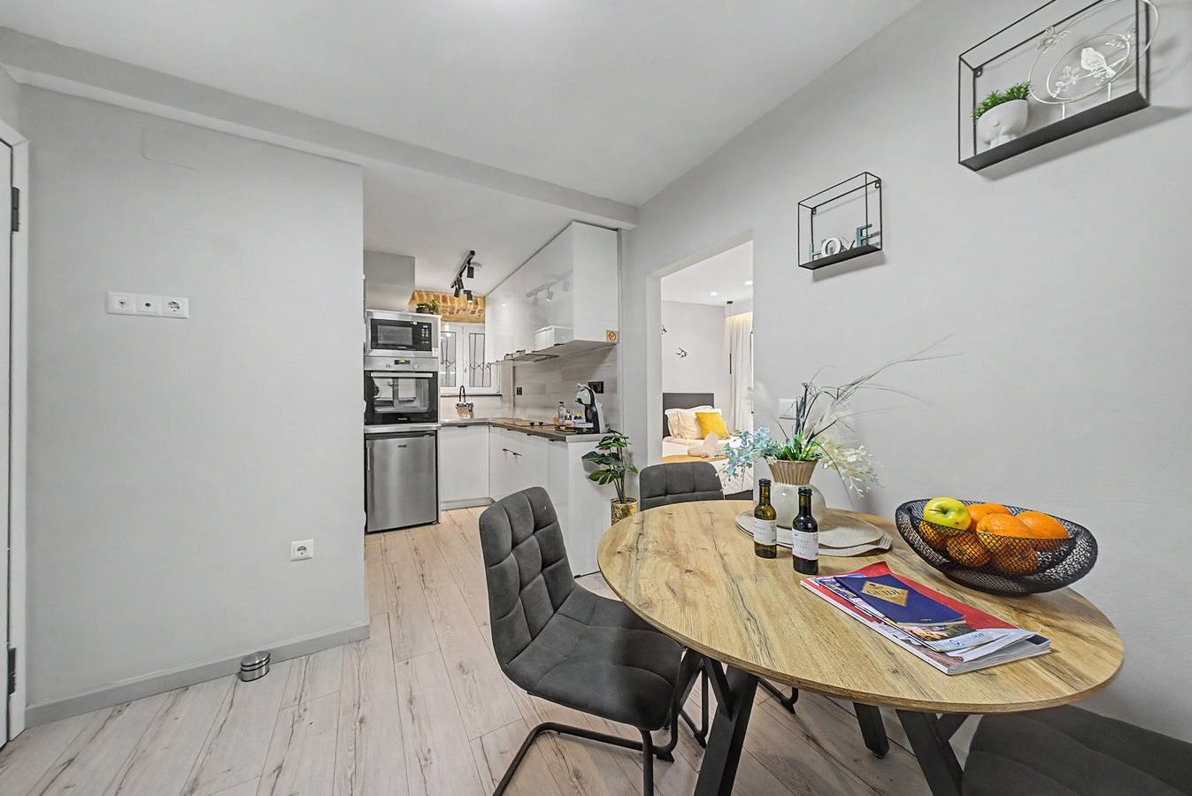 Apartamento entero, Apartamento 'Apus-apus Luxury' con vistas al mar, Wi-Fi y aire acondicionado in Corfú (ciudad), Corfú