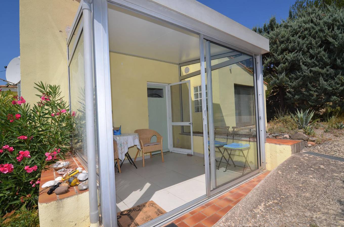 Appartement de vacances entier, Cottage "The little cicada" in Cesseras, Région de Béziers