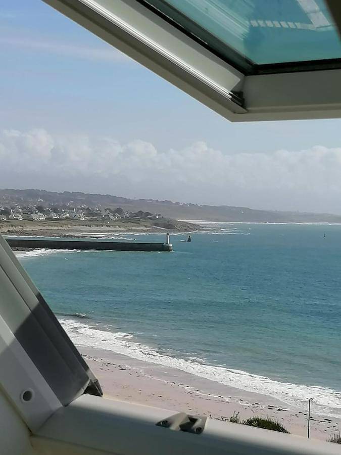 Location de vacances pour 9 personnes, avec vue et jardin, animaux acceptés à Esquibien - 2