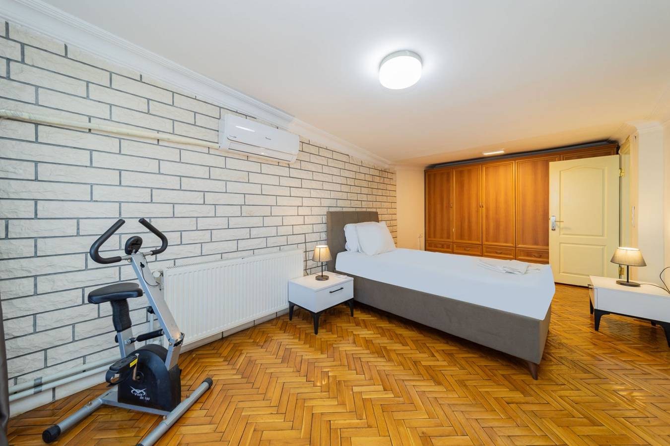 Entire apartment, Antalya Sea View Flat 4 Min to Beach in Antalya, Antalya Province