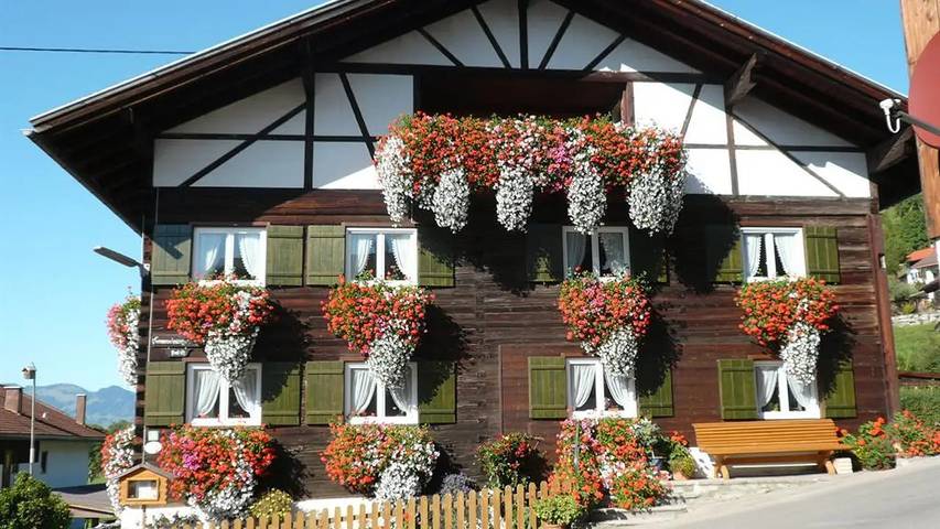 Ferienwohnung für 2 Personen, mit Sauna und Garten in Vorderhindelang - 3