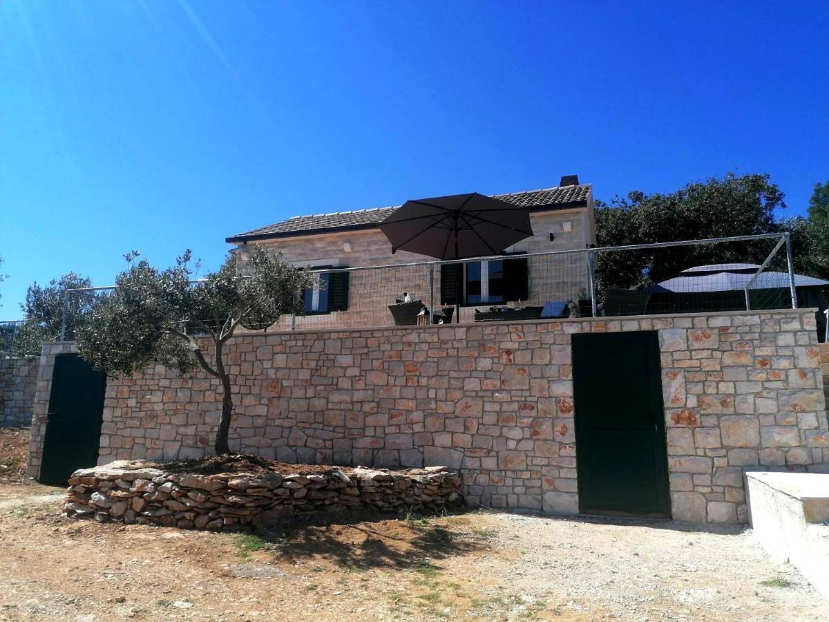 Secluded Holiday home Heritage in Postira, Brac