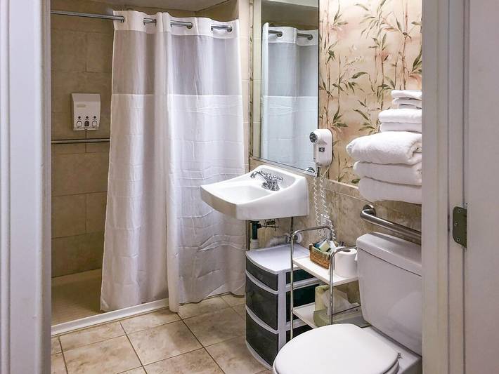 Hotel for 5 people, with pool in Gasparilla Island