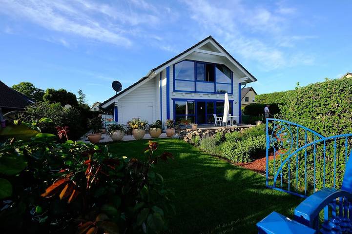 Ferienwohnung für 4 Personen, mit Terrasse und Sauna sowie Garten in Alt Schwerin - 2