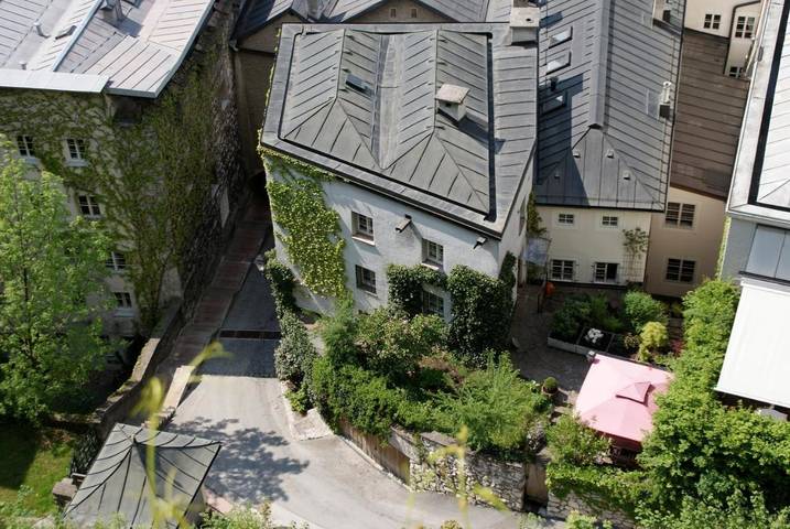 Ferienwohnung für 4 Personen, mit Terrasse und Garten sowie Ausblick in Salzburg