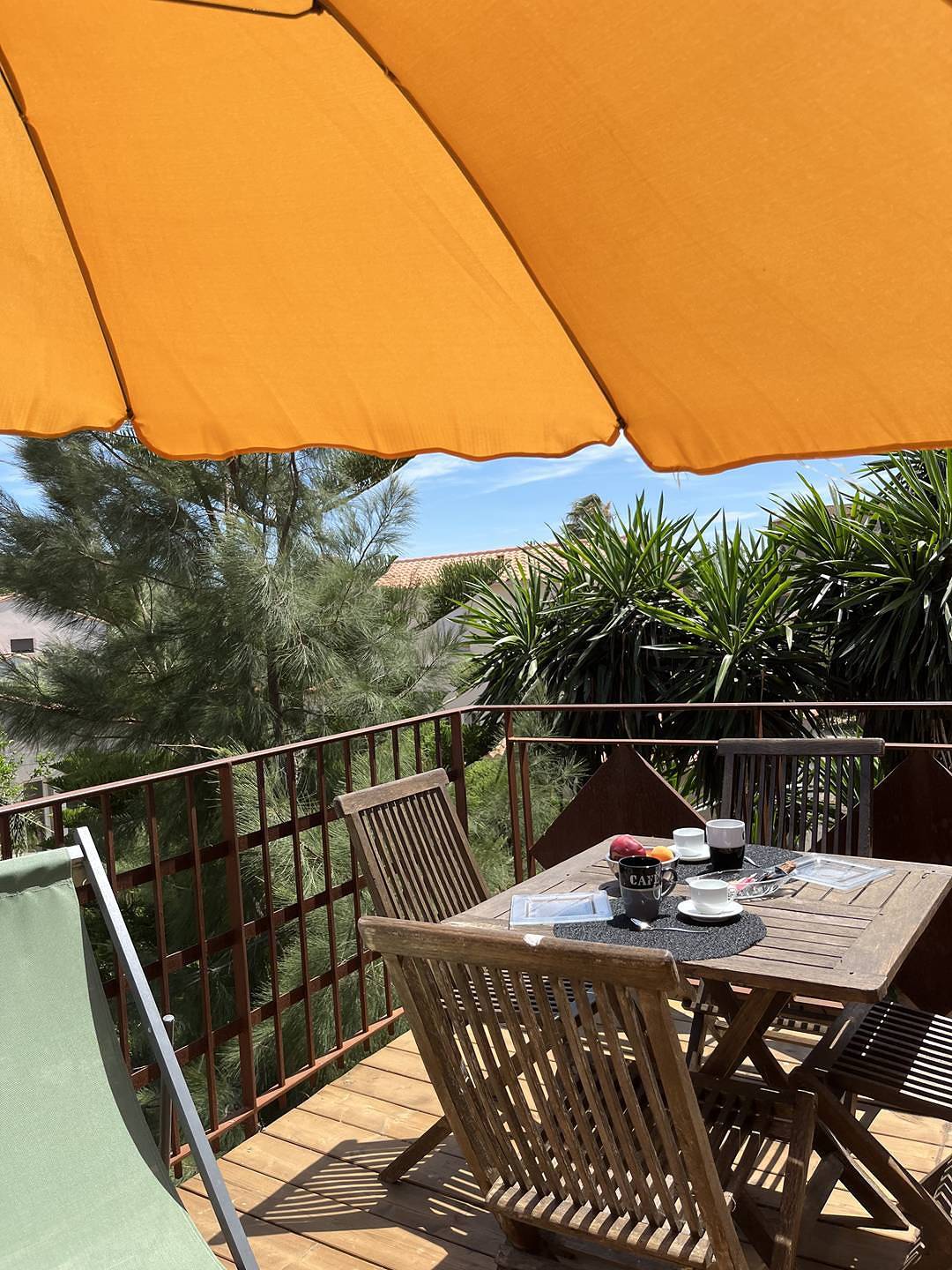 Appartement de vacances entier, Adresse de charme confidentielle au cœur du Roussillon 2Pr17 in Saint-Hippolyte (Languedoc-Roussillon), Côte d'Améthyste