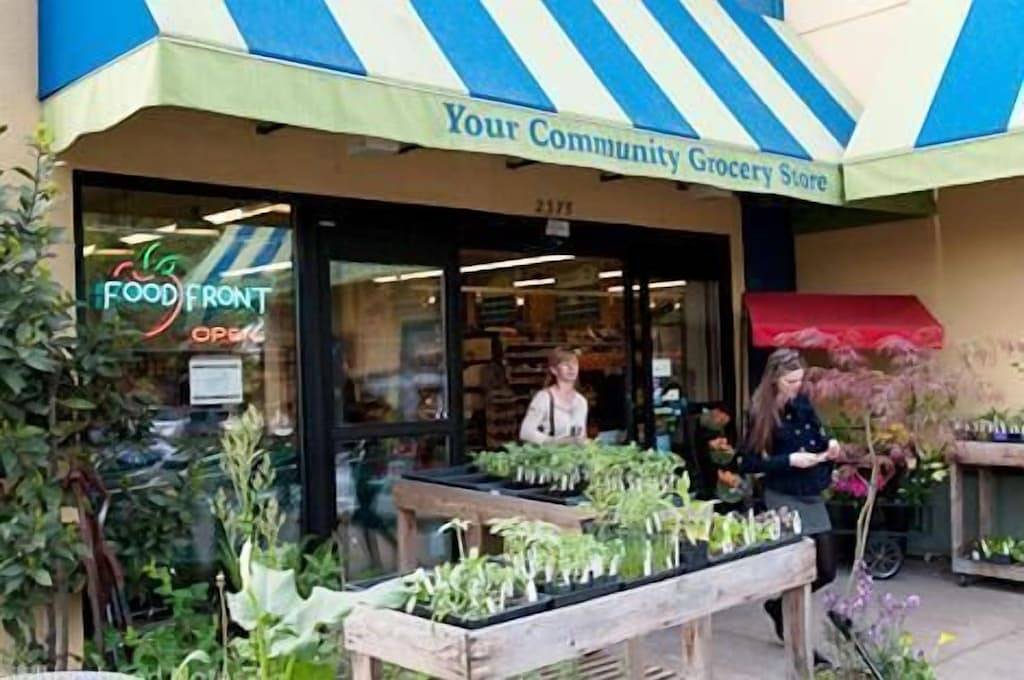 Ganze Wohnung, Nw-Bezirk! Gratis Parkplätze! Neuere Wohnung Walk Score 95! in Portland, Multnomah County