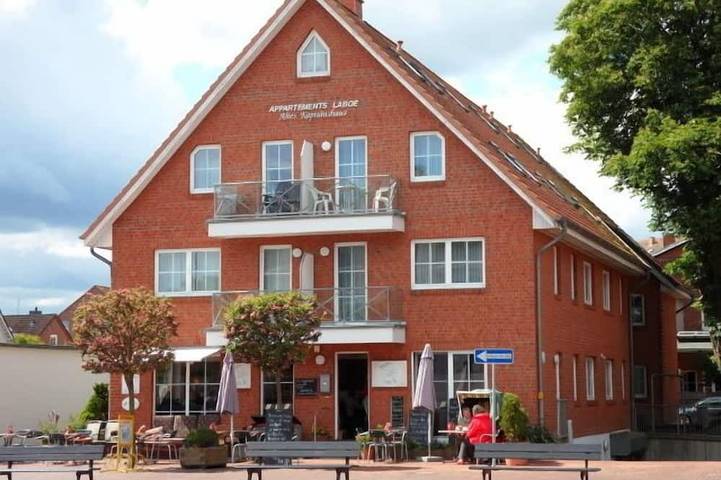 Bauernhof für 6 Personen, mit Balkon in Laboe