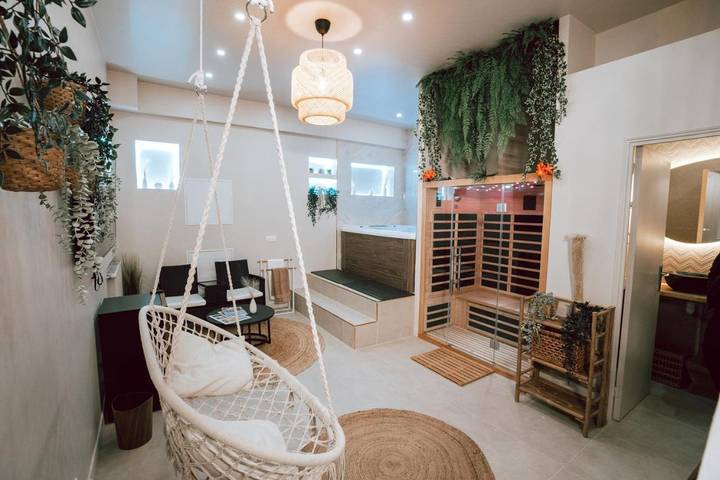 Location de vacances pour 5 personnes, avec sauna et jacuzzi à Rueil-Malmaison - 3