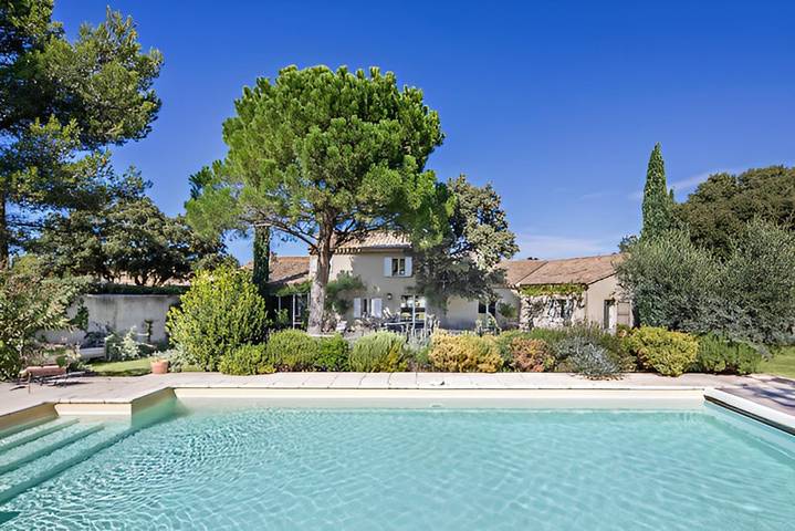 Chambre d’hôte pour 2 personnes, avec piscine et jardin