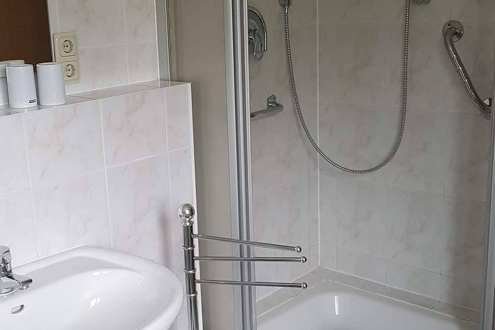 Ganze Wohnung, Ferienwohnung in Fürstenwalde in Fürstenwalde, Region Oder - Spree