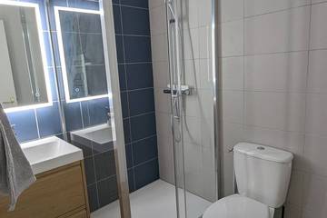 Appartement De Vacances pour 2 Personnes dans Caluire-et-Cuire, Rhône, Photo 2