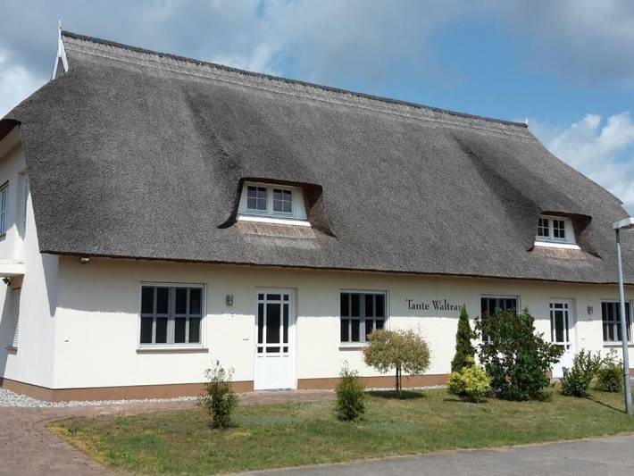 Ferienhaus für 4 Personen, mit Garten in Garz