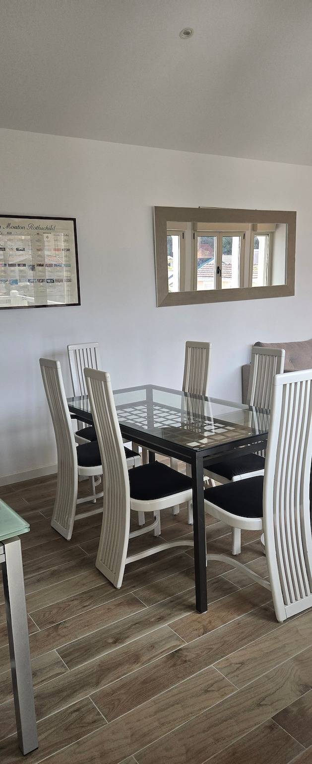 Appartement entier, Arcachon – Appartement 8 pers, Terrasse panoramique, A/C, ascenseur privé, à deux pas de la plage in Arcachon, Région d'Arcachon