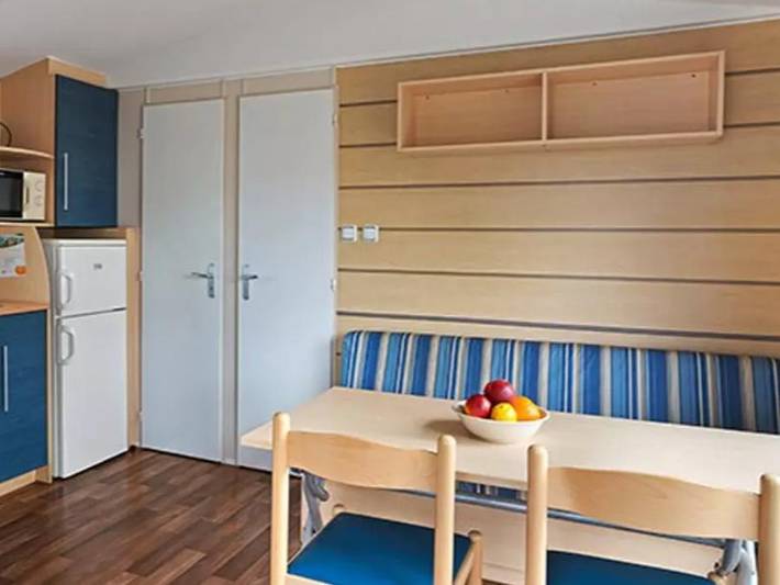 Camping 2 Plages & Océan - Mobilhome 6 personas - Mobil-home | Confort | 3 Dormitorios | 6 Pers. | Terraza elevada in Châtelaillon-Plage, Región de La Rochelle