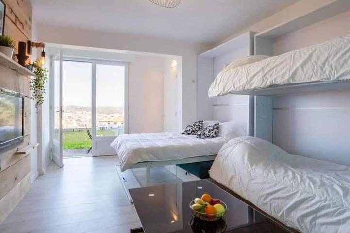 Gîte pour 4 personnes, avec terrasse dans Office De Tourisme De Ciboure - 2