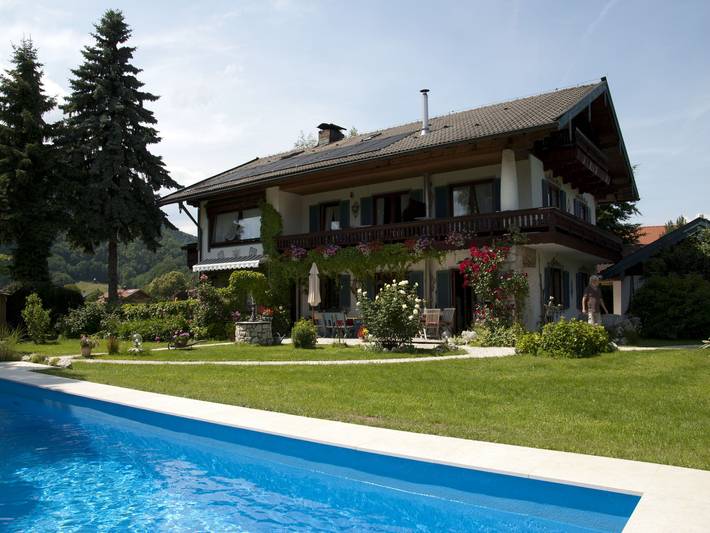 Ferienwohnung für 2 Personen, mit Balkon und Garten in Grassau