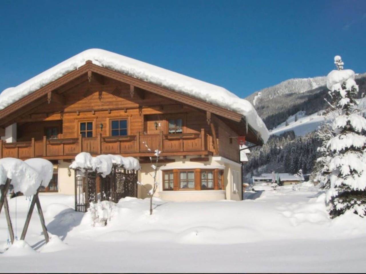 Geheel appartement, Gezellig vakantieappartement vlakbij de piste in Kleinarl, Ski Amadé