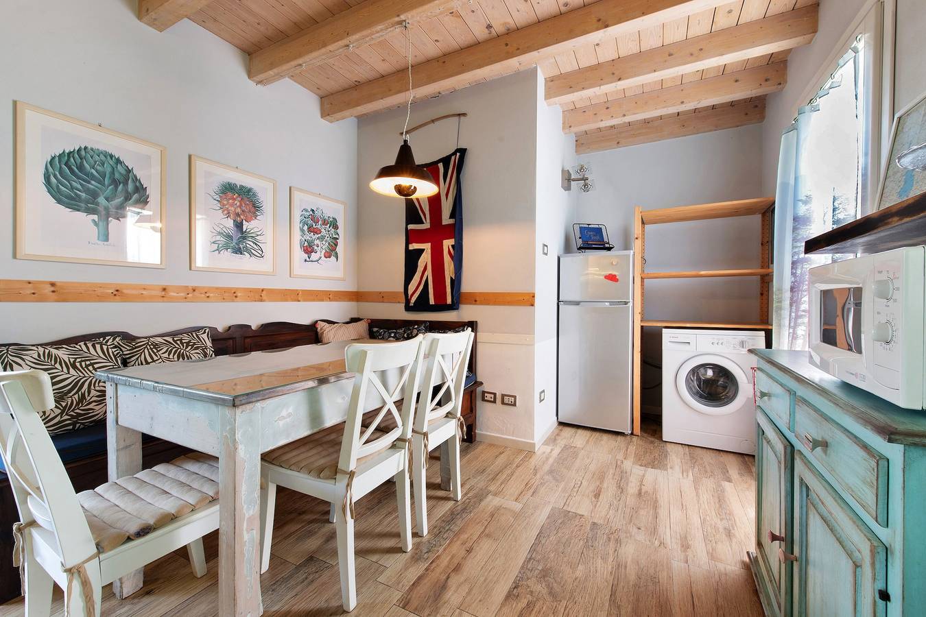 Holiday villa garda lake caprapanca, in campagna, vicina al lago. pets friendly! in Padenghe sul Garda, Gardasee-Berge