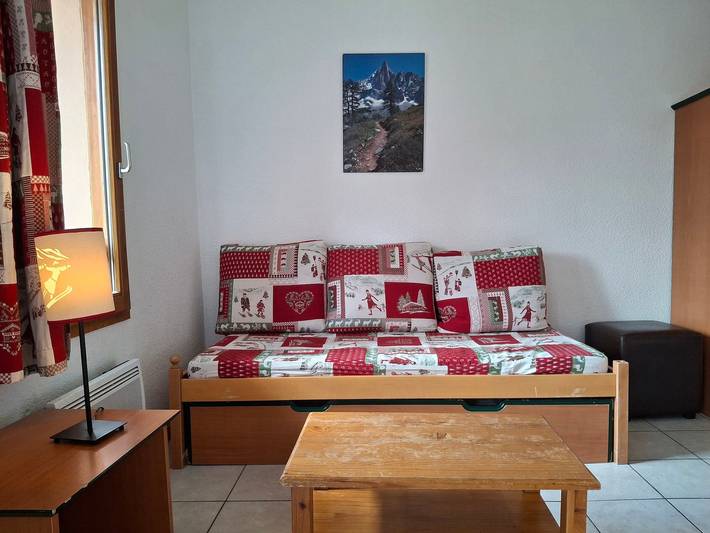 Gîte pour 8 personnes, avec balcon à Montgellafrey - 3