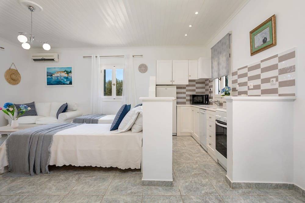 Cottage de charme avec piscine privée et vue magnifique sur la mer! in Agios Nikolaos (Zakynthos), Zante