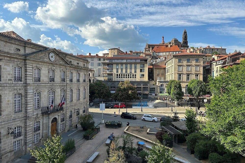 Apartamento entero, Belle vue - Appartement panoramique in Le Puy-en-Velay, Alto Loira