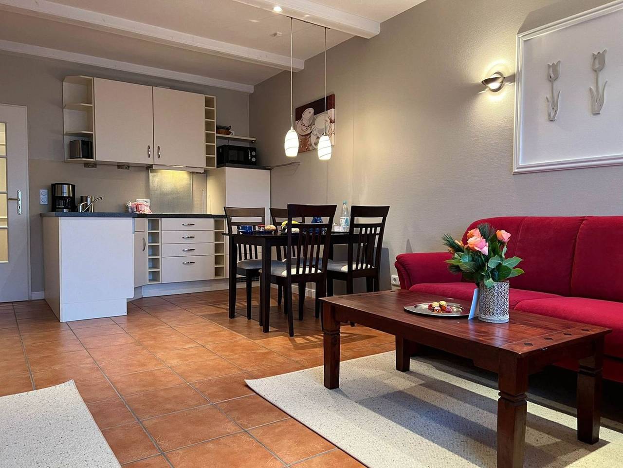 Ganze Ferienwohnung, Robbe mit Schwimmbad und Sauna - Rund 37 Quadratmeter groß und auch noch Rollator freundlich. in Westerland, Sylt (Gemeinde)