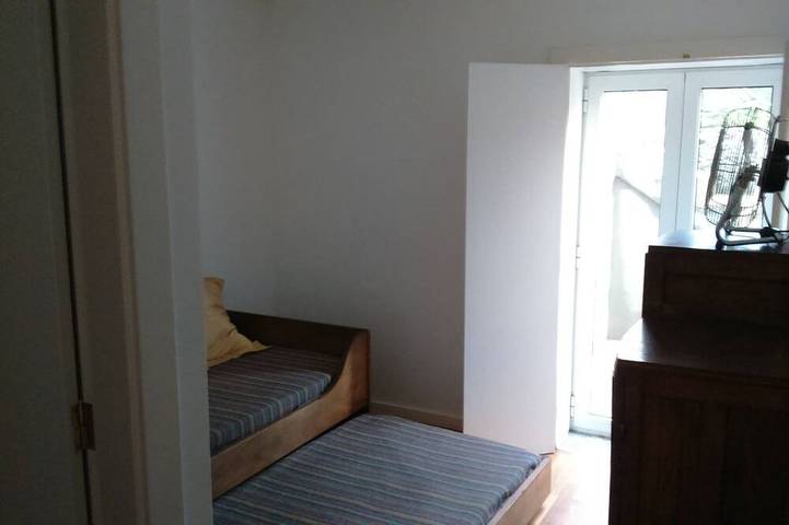 Location de vacances pour 6 personnes, avec terrasse ainsi que piscine et jardin, animaux acceptés à Amarante - 4