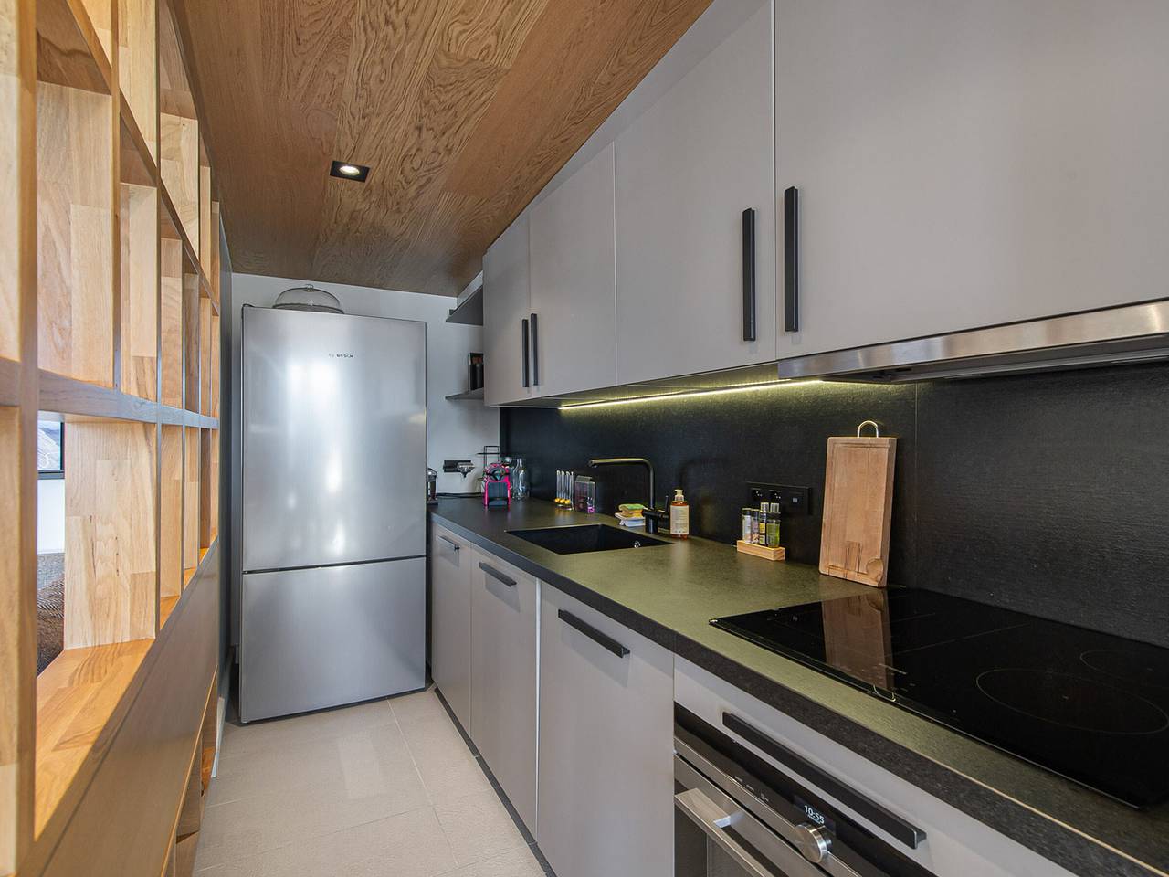 Hel lejlighed, Elegant Triplex in Courchevel 1850 with Fireplace and Parking in Courchevel 1850, Saint-Bon-Tarentaise