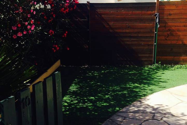 Gîte pour 2 personnes, avec Terrasse et Jardin dans Plage de la Plaisance
