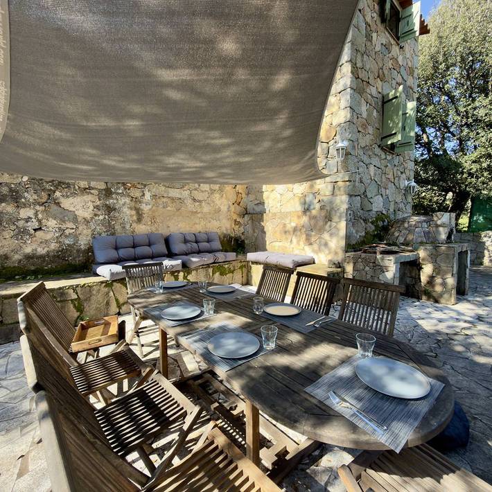 Gîte pour 9 personnes, avec piscine à Olmeto - 3